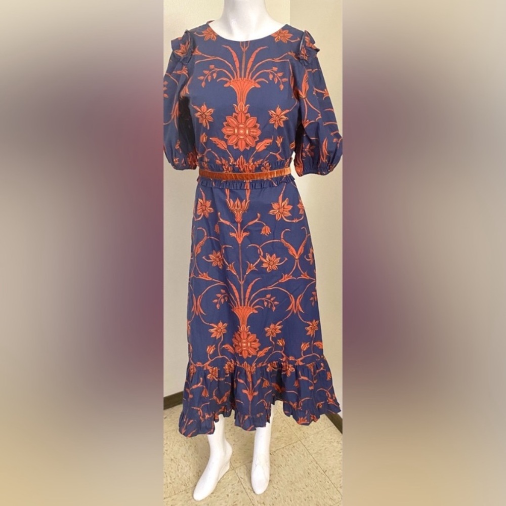 NWT Beyond by Vera Floral Blue gorgeous ruffle midi dress.
100% cotton. - Picture 1 of 10